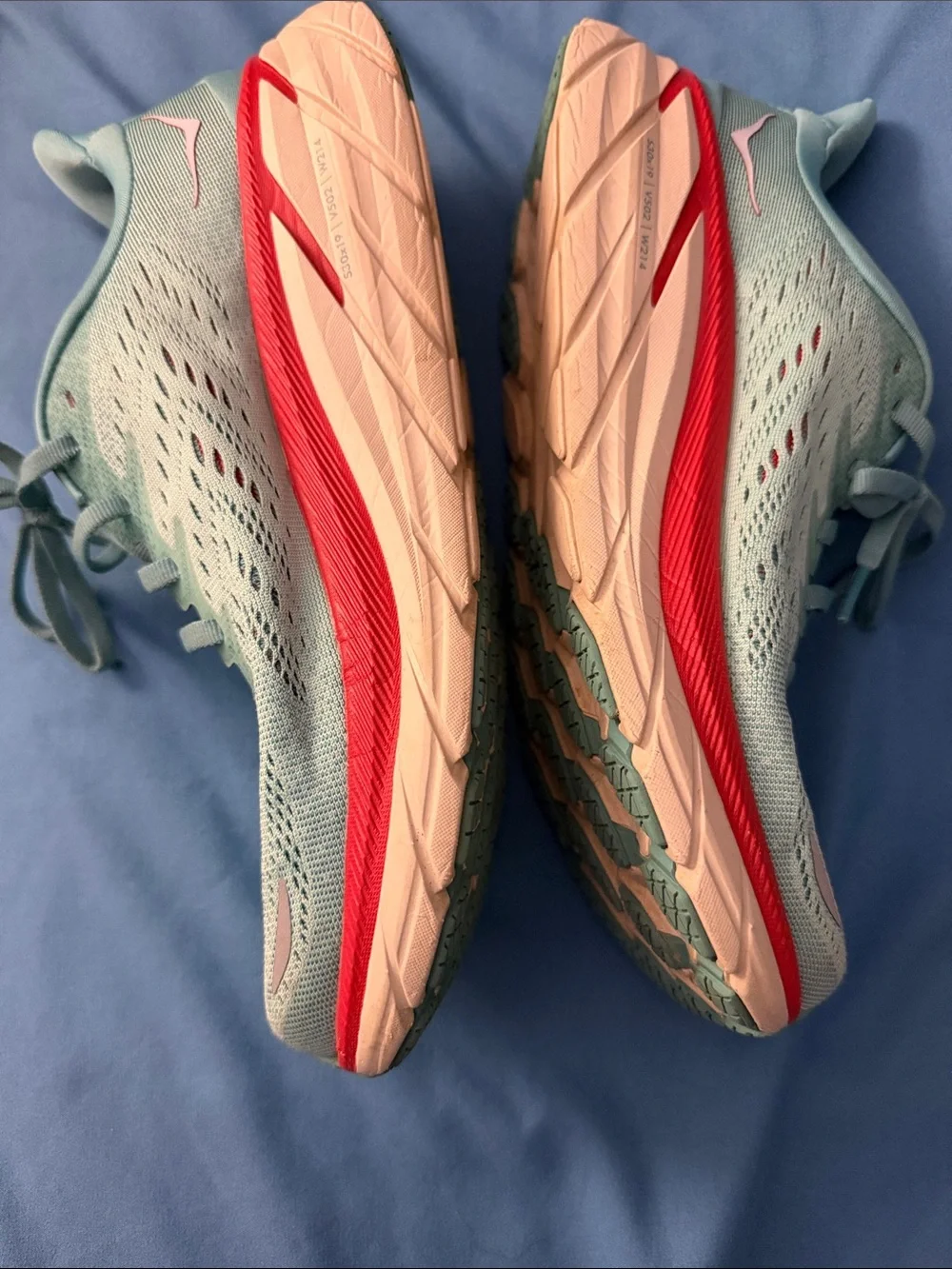 Hoka light teal